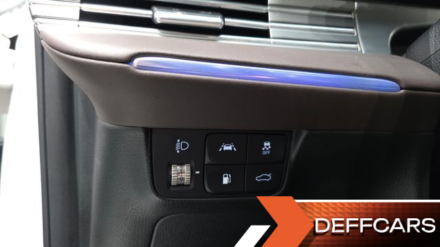Hyundai GRANDEUR 2.5 Premium Choice купить на сайте DeffCars