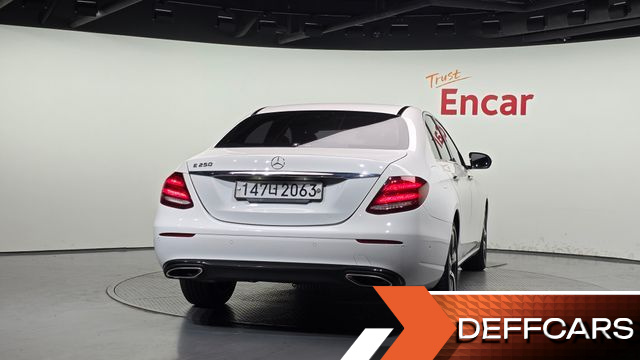 Mercedes E-CLASS E250 Avantgarde купить на сайте DeffCars