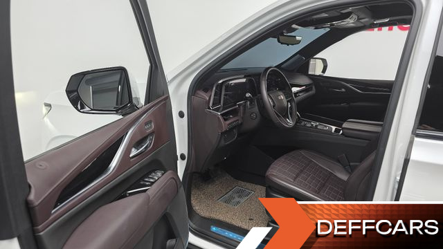 Cadillac ESCALADE 6.2 ESV ESV Sports Platinum купить на сайте DeffCars