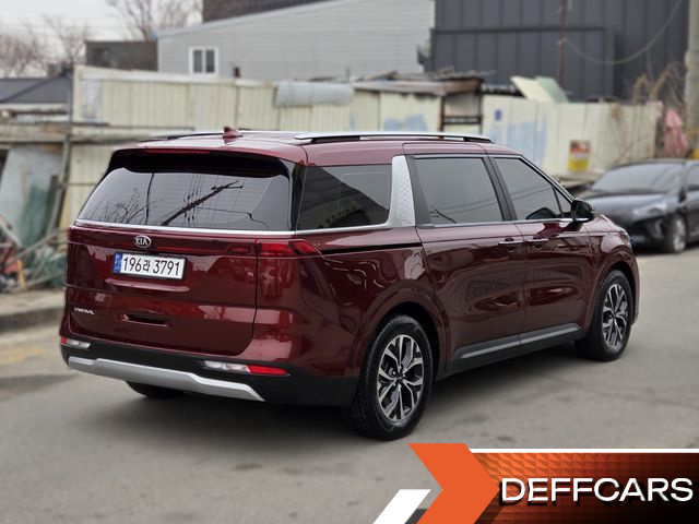 Kia CARNIVAL Gasoline 9-Seater Prestige купить на сайте DeffCars