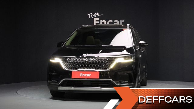 Kia CARNIVAL Gasoline 9-Seater Signature купить на сайте DeffCars