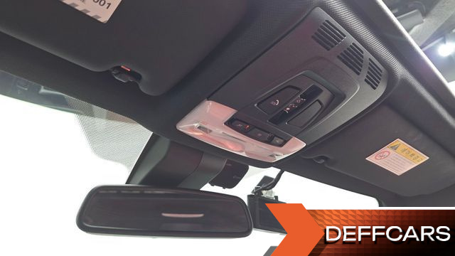 BMW 3-SERIES 330i M Sport Shadow купить на сайте DeffCars