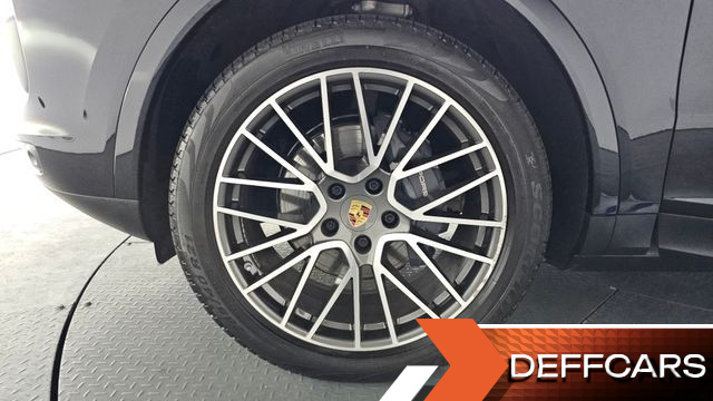 Porsche CAYENNE 3.0 купить на сайте DeffCars