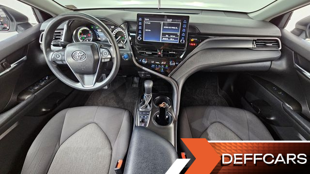 Toyota CAMRY 2.5 LE Hybrid купить на сайте DeffCars