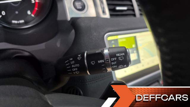 Land Rover RANGE ROVER EVOQUE 2.0 TD4 SE купить на сайте DeffCars