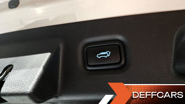 Hyundai SANTAFE Gasoline 2.5T 2WD Prestige купить на сайте DeffCars