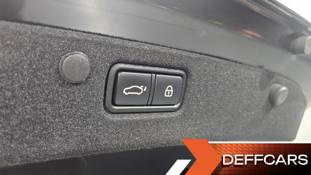 Hyundai GRANDEUR 2.4 Exclusive Special купить на сайте DeffCars