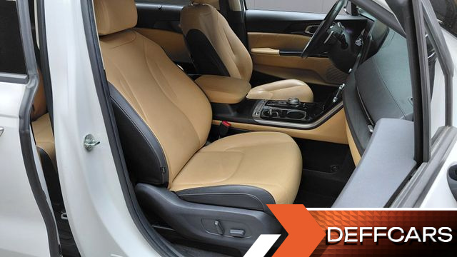 Kia CARNIVAL Gasoline 9-Seater Signature купить на сайте DeffCars
