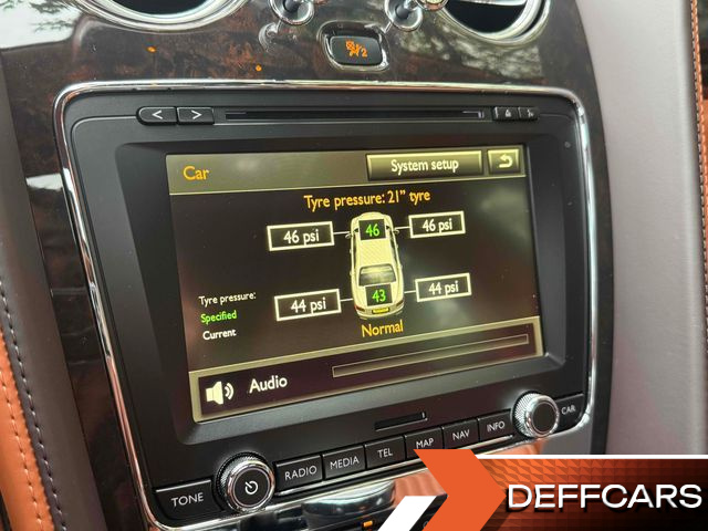 Bentley FLYING SPUR 4.0 купить на сайте DeffCars