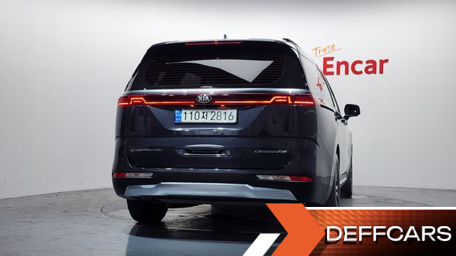 Kia CARNIVAL Gasoline 7-Seater Signature купить на сайте DeffCars