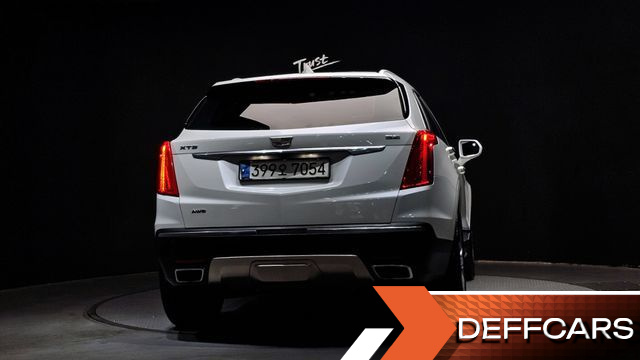 Cadillac XT5 3.6 Platinum купить на сайте DeffCars