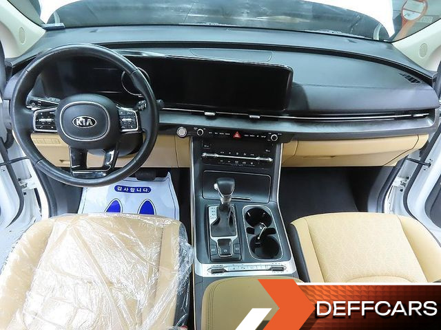 Kia CARNIVAL 9-Seater Prestige купить на сайте DeffCars