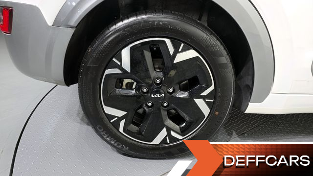 Kia NIRO Earth купить на сайте DeffCars