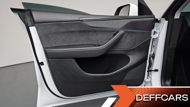 Tesla MODEL Y Long Range AWD купить на сайте DeffCars