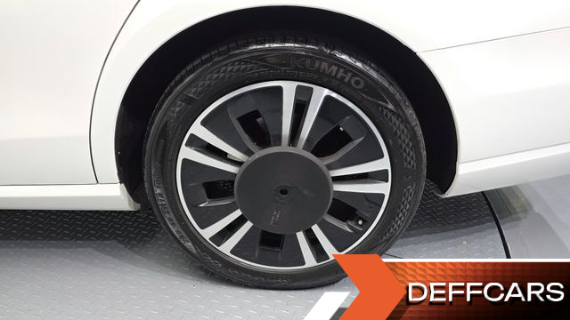 Mercedes E-CLASS E250 Avantgarde купить на сайте DeffCars