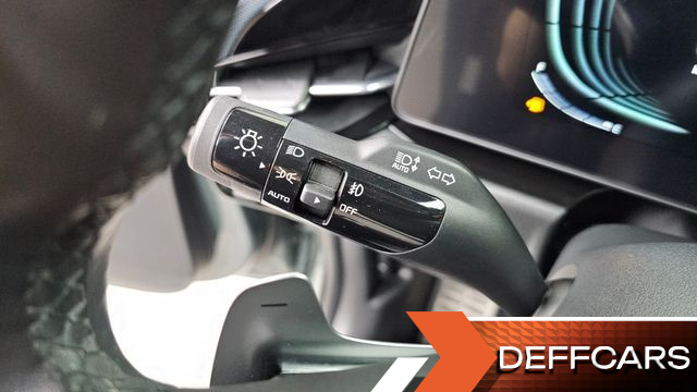 Kia NIRO Signature купить на сайте DeffCars
