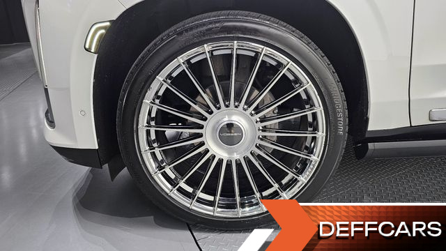 Cadillac ESCALADE 6.2 Premium Luxury Platinum купить на сайте DeffCars