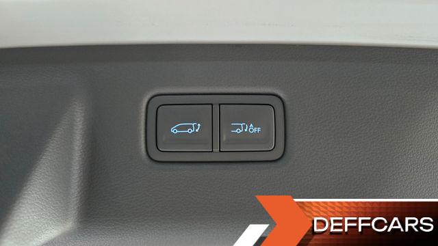 Hyundai STARIA 4WD Lounge 7-Seater Inspiration купить на сайте DeffCars