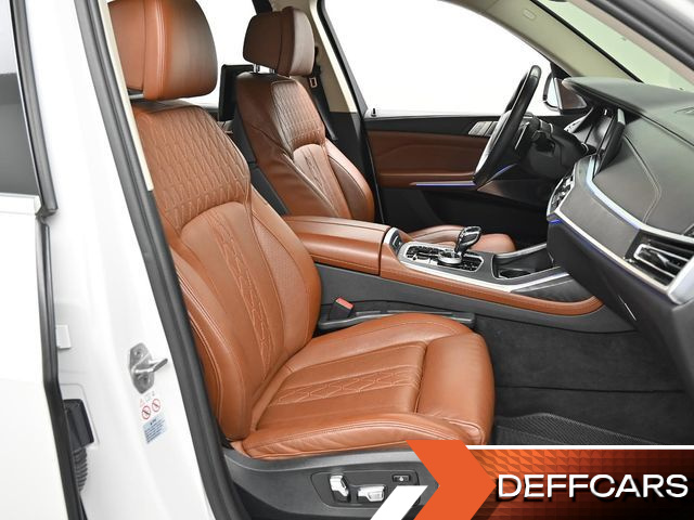 BMW X7 xDrive 40i Design Pure Excellence 6-Seater купить на сайте DeffCars