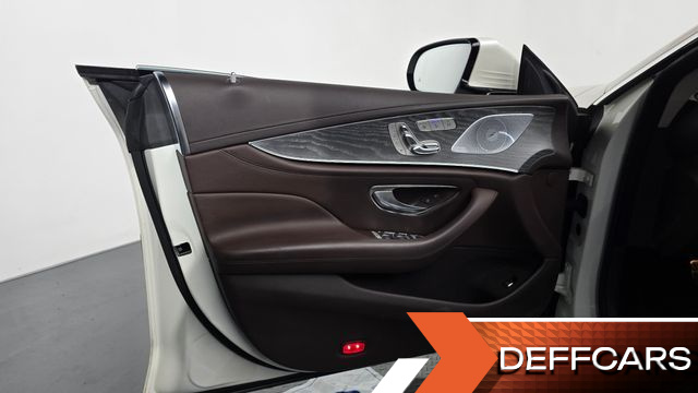 Mercedes CLS-CLASS CLS450 4MATIC AMG Line купить на сайте DeffCars
