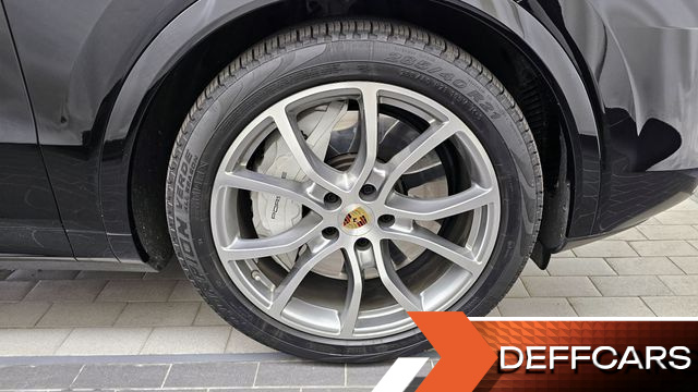 Porsche CAYENNE 4.0 Turbo купить на сайте DeffCars