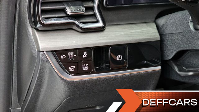 Kia SPORTAGE Signature Gravity 4WD купить на сайте DeffCars