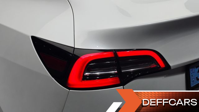 Tesla MODEL Y Standard Range RWD купить на сайте DeffCars