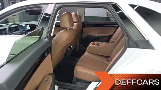 Hyundai GRANDEUR 2,5 Gasoline 2WD Premium купить на сайте DeffCars