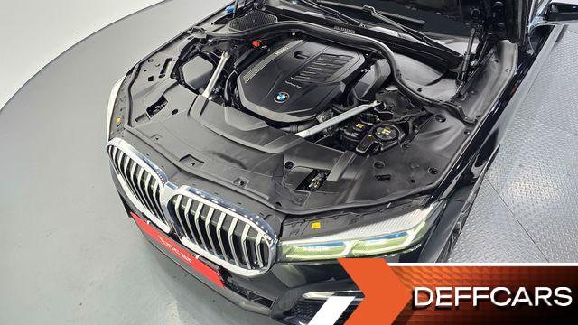BMW 7-SERIES 740Li xDrive M Sport Package купить на сайте DeffCars