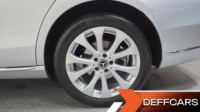 Mercedes E-CLASS E220d 4MATIC Exclusive купить на сайте DeffCars