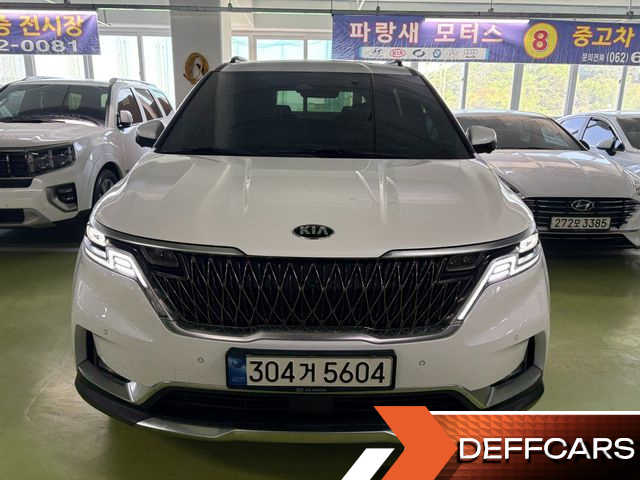 Kia CARNIVAL 9-Seater Signature купить на сайте DeffCars
