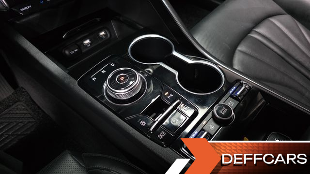 Kia K5 1.6 Turbo Signature купить на сайте DeffCars