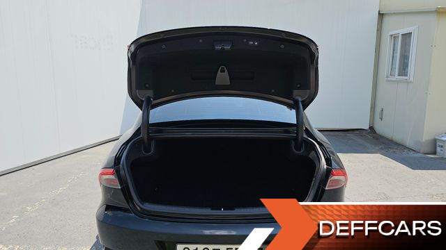 Hyundai GRANDEUR 3.3 Calligraphy купить на сайте DeffCars