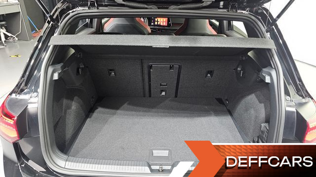 Volkswagen GOLF 2.0 GTI купить на сайте DeffCars