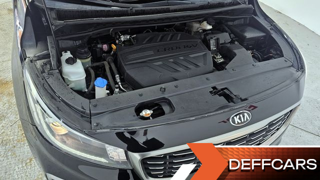 Kia CARNIVAL 9-Seater Prstige купить на сайте DeffCars