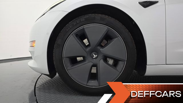 Tesla MODEL 3 Long Range AWD купить на сайте DeffCars