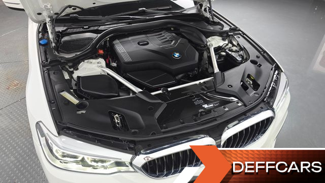 BMW 5-SERIES 520i M Sport купить на сайте DeffCars