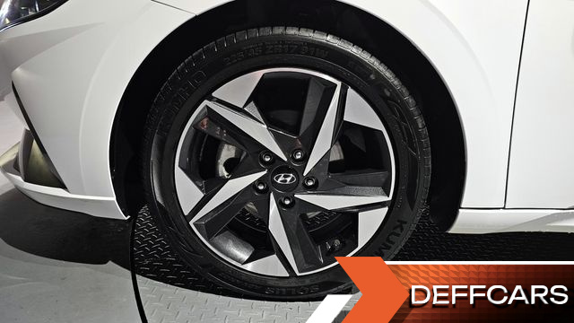 Hyundai AVANTE 1.6 Inspiration купить на сайте DeffCars