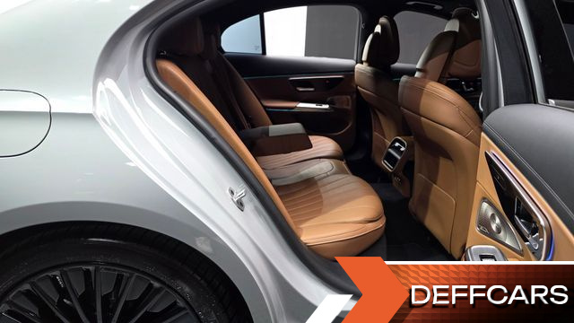 Mercedes E-CLASS E300 4MATIC AMG Line Premiere Special купить на сайте DeffCars