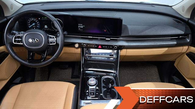 Kia CARNIVAL 9-Seater Noblesse купить на сайте DeffCars