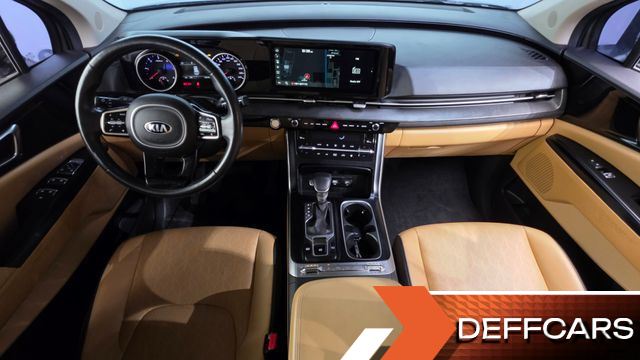 Kia CARNIVAL 9-Seater Prestige купить на сайте DeffCars
