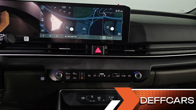 Kia CARNIVAL 9-Seater Prestige купить на сайте DeffCars