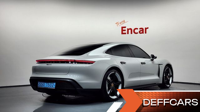 Porsche TAYCAN Base купить на сайте DeffCars