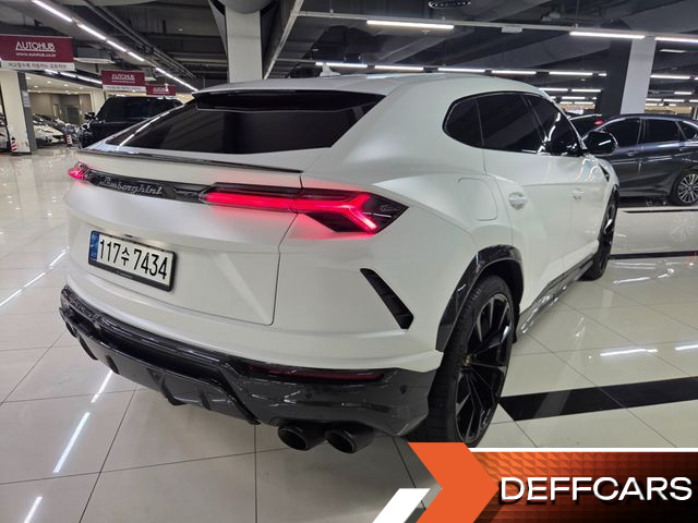 Lamborghini URUS 4.0 V8 купить на сайте DeffCars
