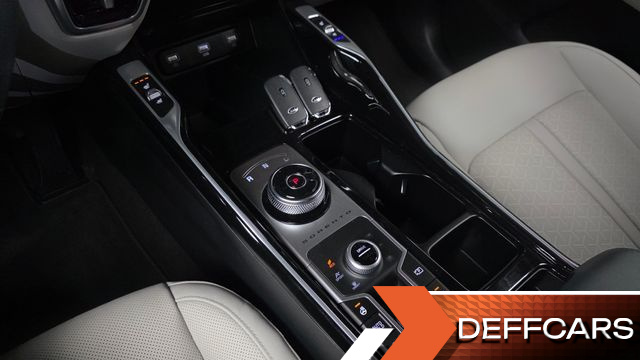 Kia SORENTO HEV 1.6 4WD Noblesse купить на сайте DeffCars