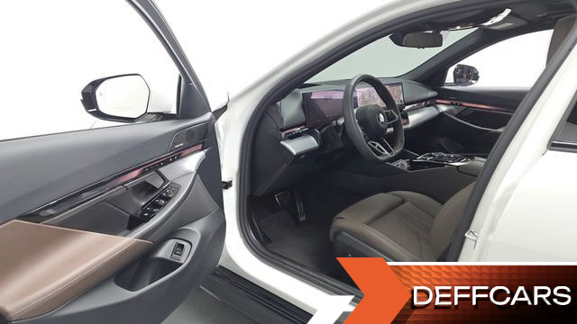 BMW 5-SERIES 520i M Sport купить на сайте DeffCars