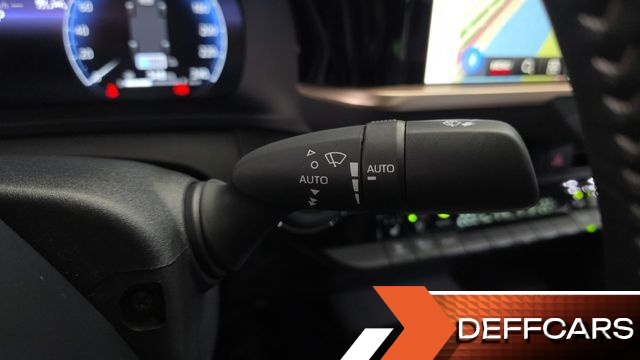 Toyota CROWN 2.5 4WD Hybrid купить на сайте DeffCars