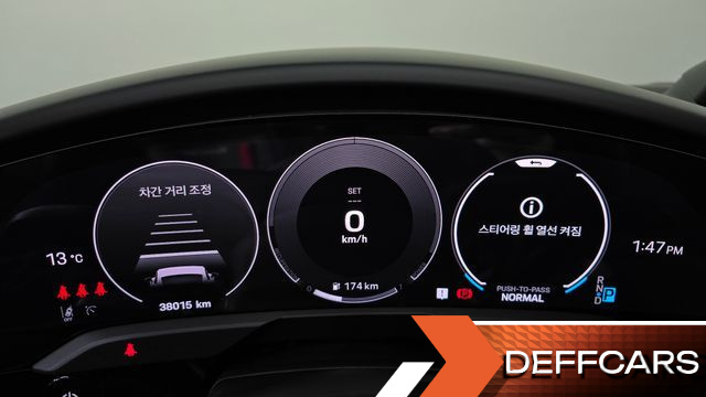 Porsche TAYCAN 4S купить на сайте DeffCars