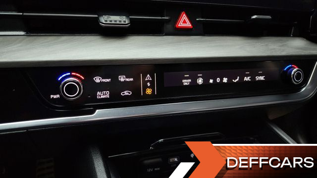 Kia SPORTAGE Signature Gravity 4WD купить на сайте DeffCars