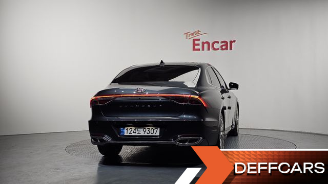 Hyundai GRANDEUR 3.3 Calligraphy купить на сайте DeffCars